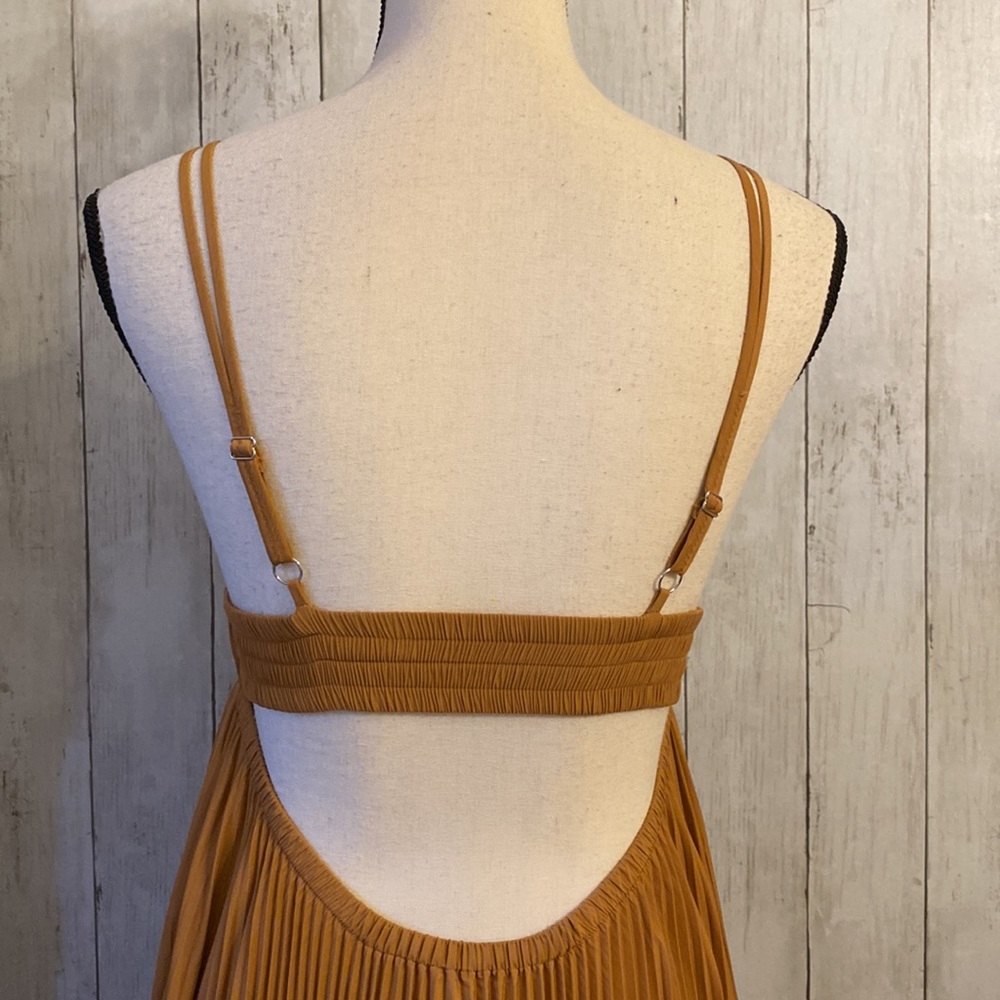 A.L.C Arianna Cutout Pleated Maxi Dress - Picture 8 of 16